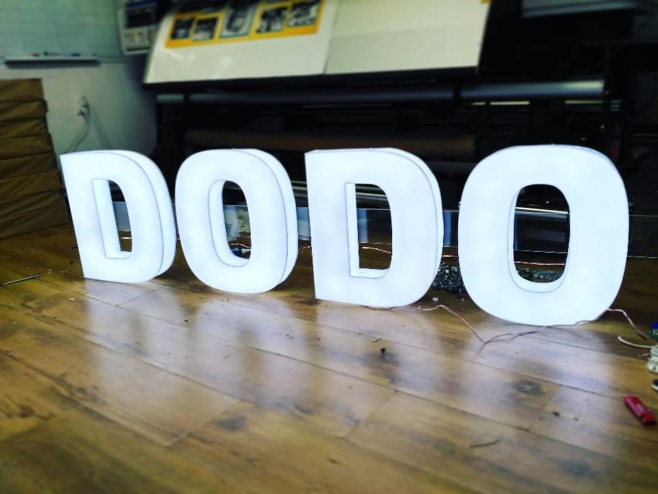Litery podświetlane 3D dla Hotelu DODO/ Reklama kaseton Big Print Biłgoraj